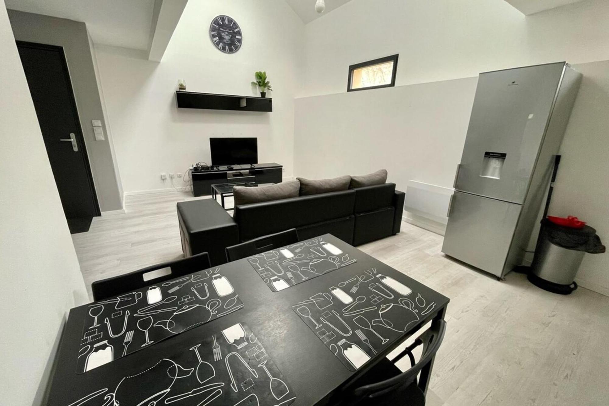 Ferienwohnung Duplex Montereau Centre - Chez Marc Exterior foto